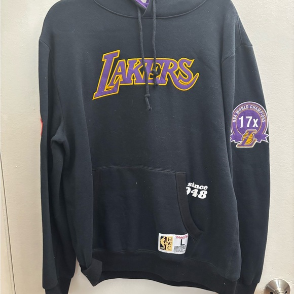 Mitchell & Ness Other - Mitchell& Ness Lakers Hoodie